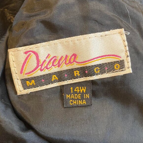 VINTAGE DIANA MARCO || LEATHER PEG PANTS - Picture 5 of 5